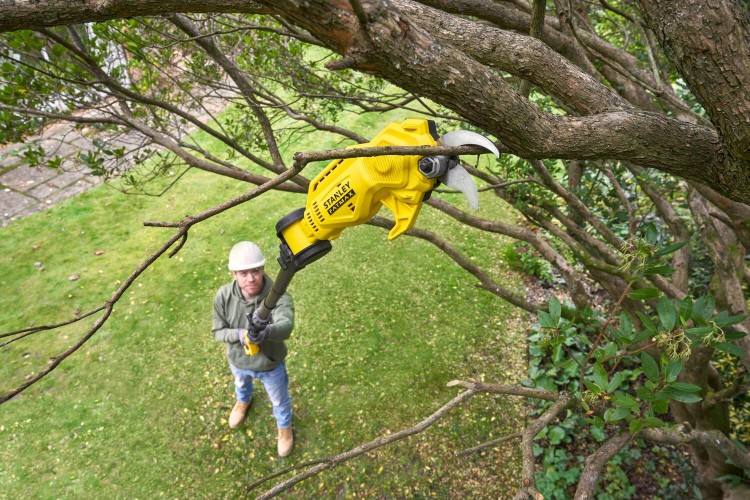 zastosowanie Sekatora Stanley SFMCPP632