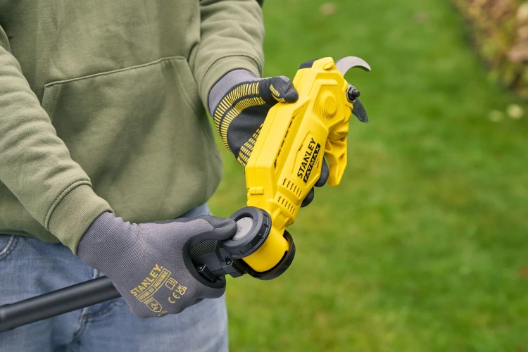 Sekator na wysięgniku Stanley SFMCPP632 zastosowanie