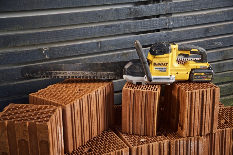 DeWALT DCS397N Pilarka Alligator FlexVolt 54V 430mm prezentacja modelu