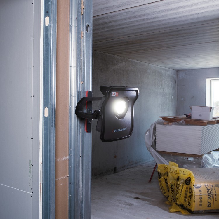 Zastosowanie Uchwytu Scangrip do montażu lamp NOVA MULTIMATCH MAGNETIC BRACKET L 03.5391