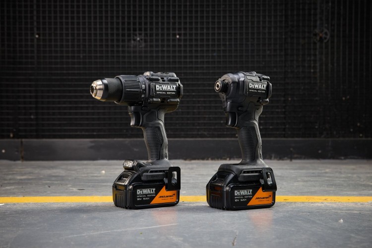 Dewalt McLaren DCK2222MP2T