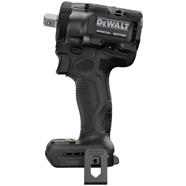 kompaktowy klucz udarowy Dewalt McLaren DCF92M