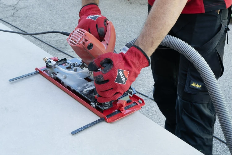 Zastosowanie przystawki do cięcia swobodnego 52828 Rubi