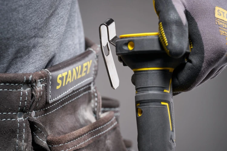 Wkrętarka do płyt g-k Stanley SFMCF600 zastosowanie