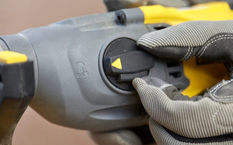 STANLEY SFMCH900M22 Młotowiertarka udarowa Seria V20