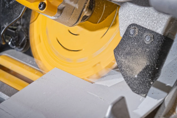 Zastosowanie DEWALT Tarczy ELITE 184mm x 16mm 60z DT1670