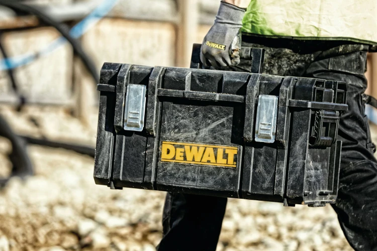 Skrzynia narzędziowa Dewalt DS300 zastosowanie
