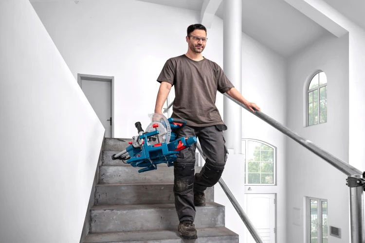 Piła ukośnica 1300W 216mm Bosch GCM305-216S zastosowanie