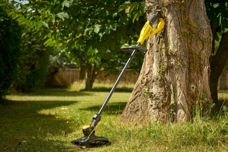 Podkaszarka żyłkowa 18V 33cm Stanley V20 STCST933B Zastosowanie