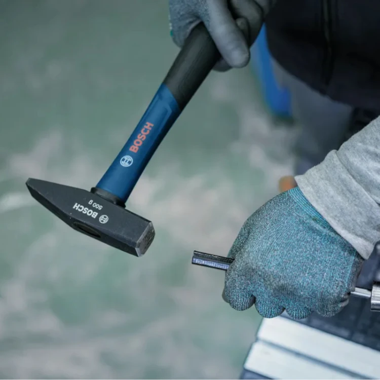 Zastosowanie młotka ślusarskiego BOSCH 300g 1600A03B6C