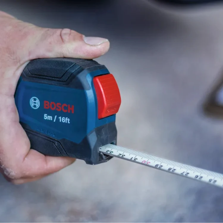 Zastosowanie taśmy mierniczej BOSCH 3m 19mm obudowa Softgrip miara zwijana