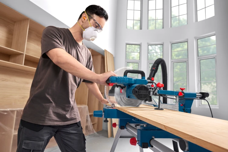 Ukośnica piła z posuwem 216mm 1300W Bosch PRO GCM 305-216S Zastosowanie