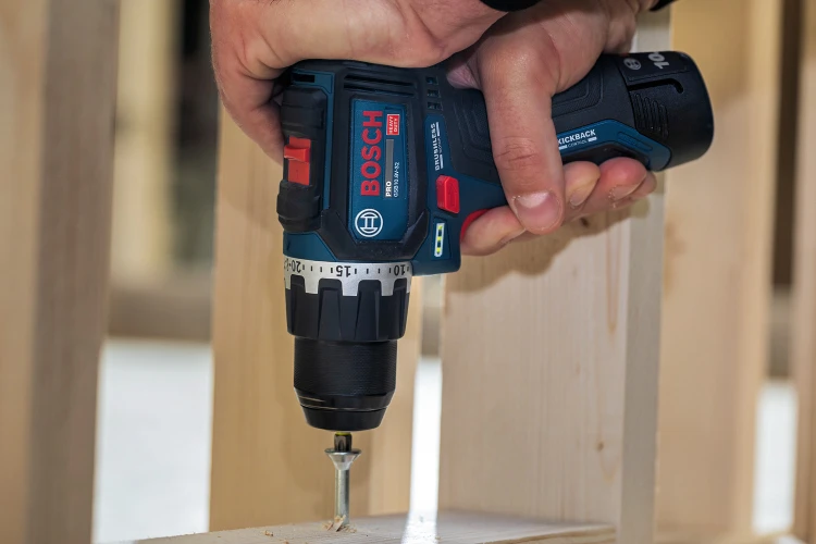 Wiertarko wkrętarka z udarem Bosch GSB12V-32 - zastosowanie