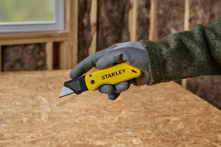 Nóż uniwersalny Stanley STHT10520-0 zastosowanie