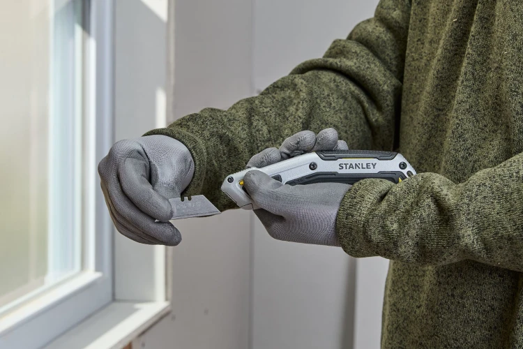 Nóż uniwersalny STANLEY FATMAX FMHT10722-0 Zastosowanie
