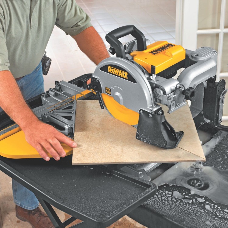 DEWALT D24000 przecinarka