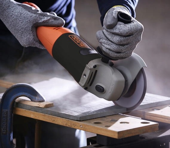 zastosowanie szlifierki kątowej 125mm 1200W Black Decker KG1202