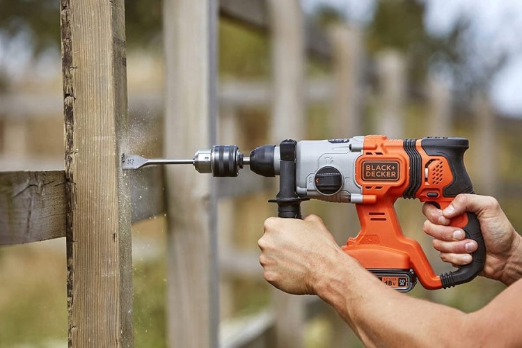 Młotowiertarka akumulatorowa 18V