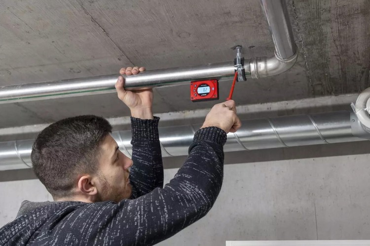 SOLA GO SMART poziomica elektroniczna z magnesem