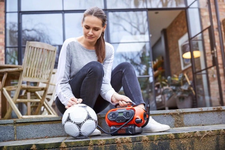 BLACK DECKER sprężarka