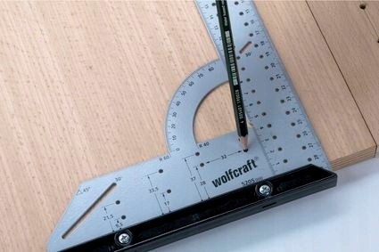 Zastosowanie kątownika uniwersalnego Wolfcraft
