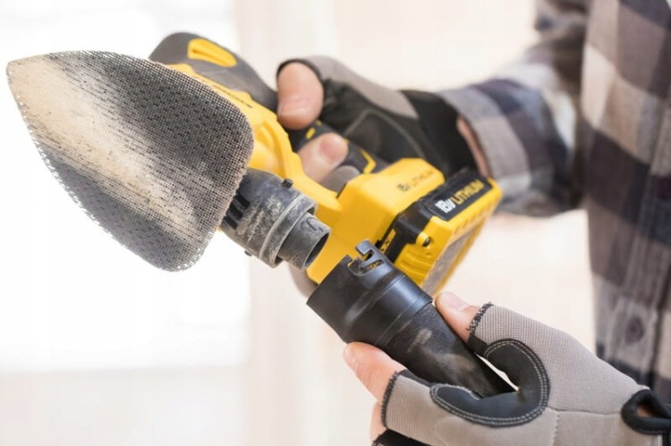 Szlifierka oscylacyjna akumulatorowa