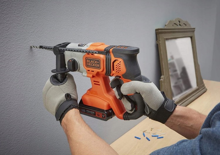 zastosowanie BLACK DECKER BCD900B