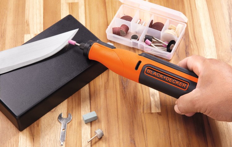 BLACK DECKER BCRT8I ostrzenie krawędzi