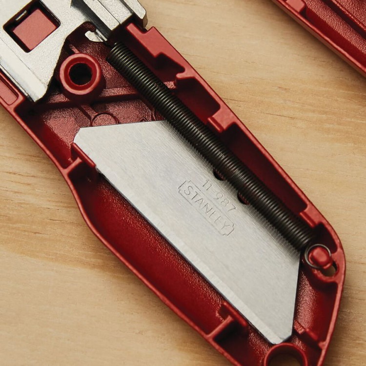 STANLEY 10-189 Nóż metalowy z ostrze chowane