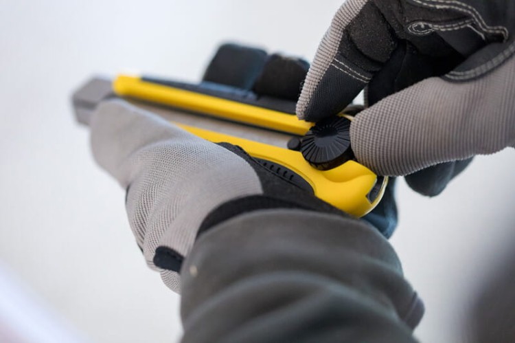 STANLEY 10-425 nóż z ostrze łamane