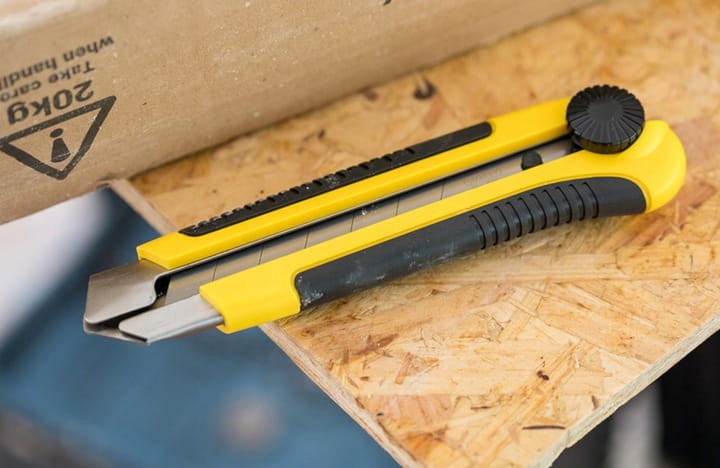 STANLEY 10-425 nóż z ostrzem łamanym