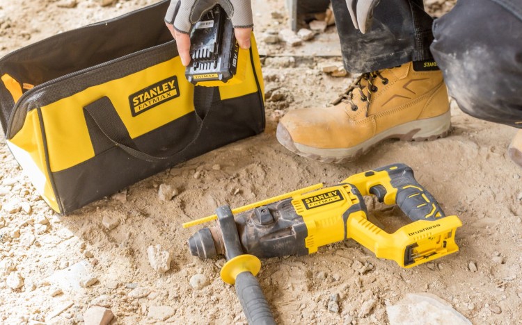 STANLEY FMCD900B młotowiertarka 18V