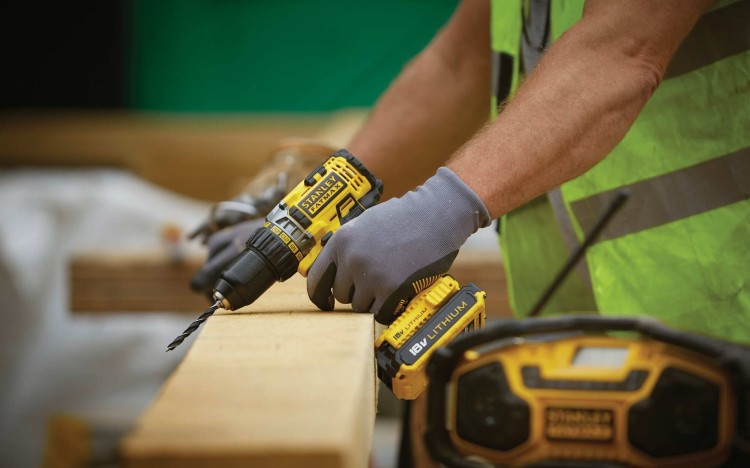 STANLEY FMC600D2 wiertarko wkrętarka 18V