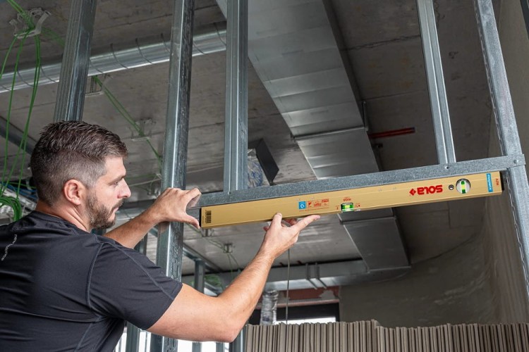 SOLA AZM 150cm Poziomica z magnesami