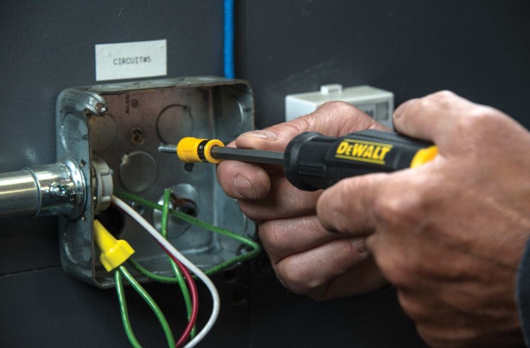 DEWALT DWHT62054