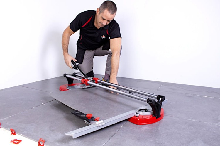 Zastosowanie przecinarki ręcznej RUBI TX 1020 MAX