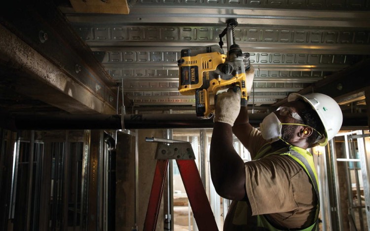 DEWALT DCK368P3T Zestaw narzędzi akumulatorowych młotowiertarka 3-funkcyjna