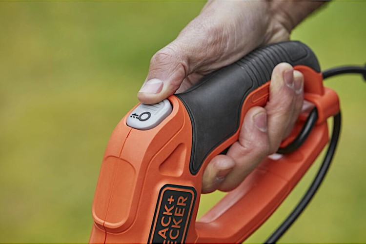 Black Decker Kosiarka żyłkowa sieciowa
