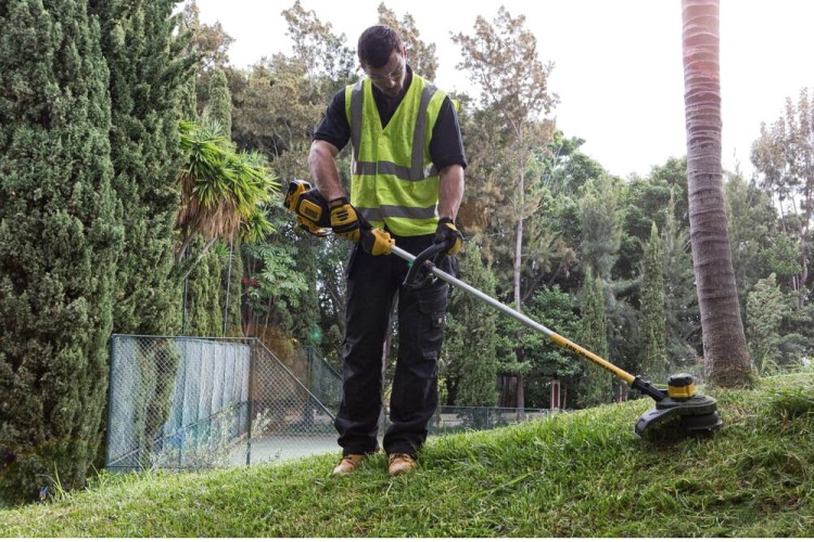 DEWALT DCM561P1 podkaszarka akumulatorowa 18V