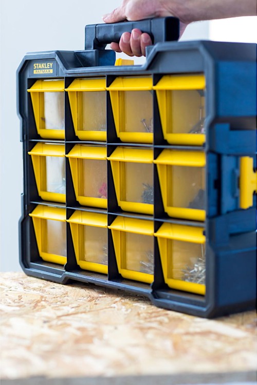 Zastosowanie organizera STANLEY FatMax Flip Bin