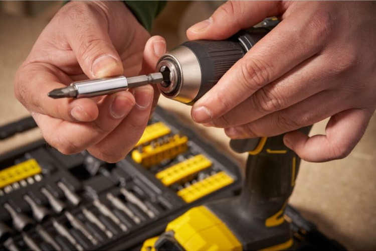 Zestaw bitów i wierteł Stanley