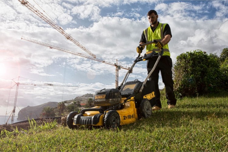 DEWALT DCMW564N Zastosowanie