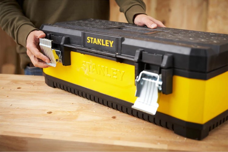Zastosowanie skrzyni narzędziowej STANLEY 1-95-612