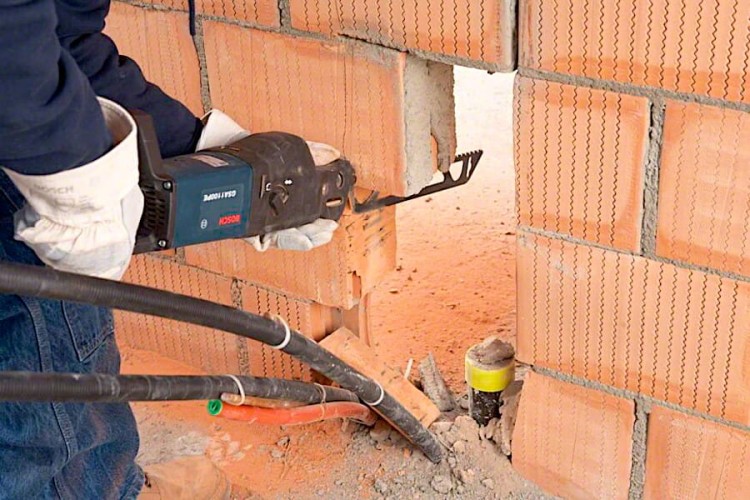 BOSCH Brzeszczot do piły szablastej S 1543 HM Endurance for Brick
