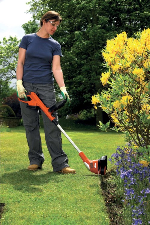 BLACK DECKER GLC1823B Podkaszarka do trawy