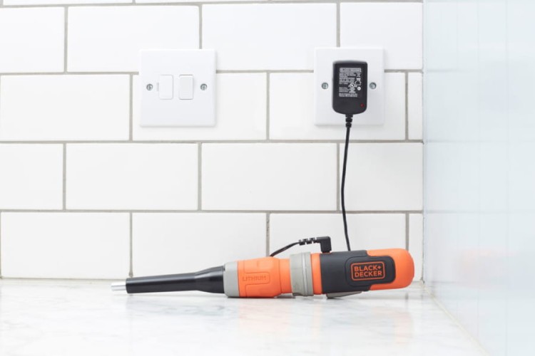 BLACK DECKER BCF603C 3,6V + bity