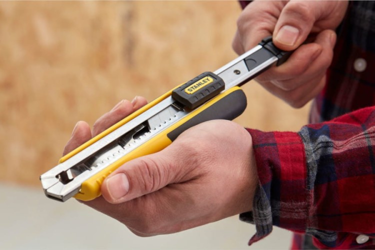 STANLEY 10-481 nóż FatMax łamane ostrze 18 mm