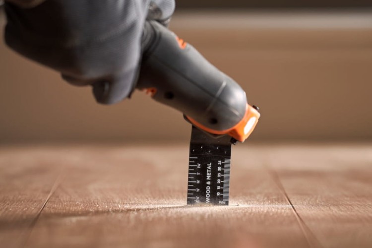 Zastosowanie narzędzia wielofunkcyjnego BLACK DECKER BDCOS18N