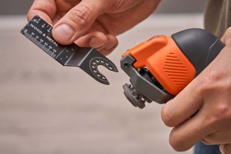 Zastosowanie narzędzia wielofunkcyjnego BLACK DECKER BDCOS18N