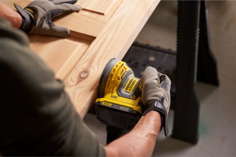 STANLEY SFMCW220D1S Szlifierka oscylacyjna